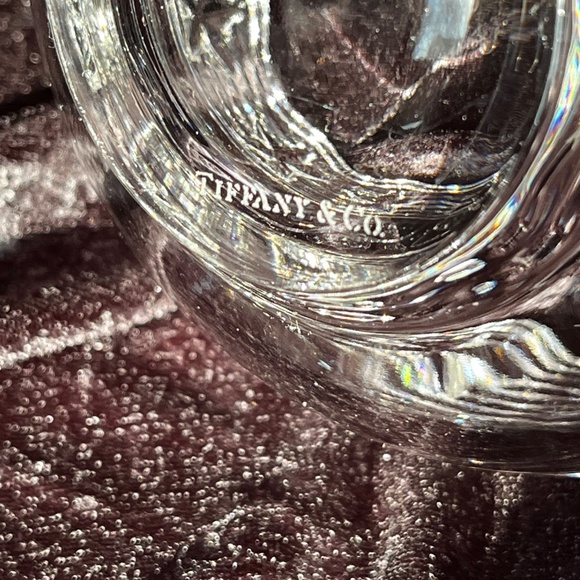 Tiffany & Co Crystal Bowl Signed Stars & Stripes Design Scalloped Top 5"W x 3"H - Picture 6 of 8